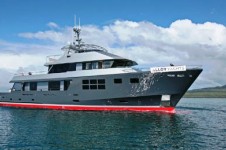 VvS1 Luxury yacht
